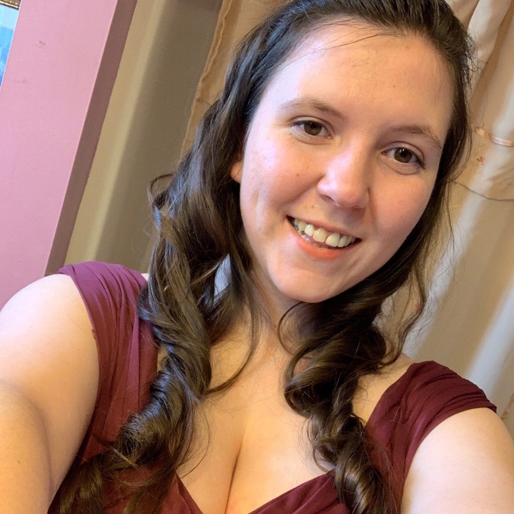 Meet your Posher, Tiffany